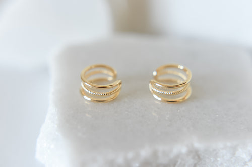 The Lucy huggie gold earrings - 18k gold plated